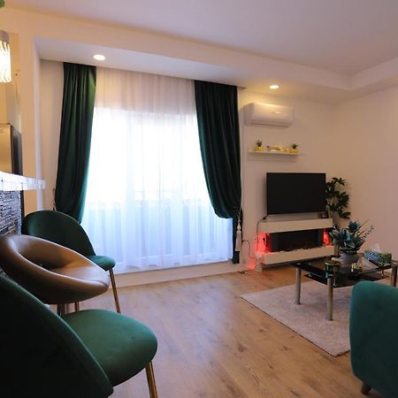Stefanestii de Jos Apartament Beauty Smarald By Cosmopolis מראה חיצוני תמונה
